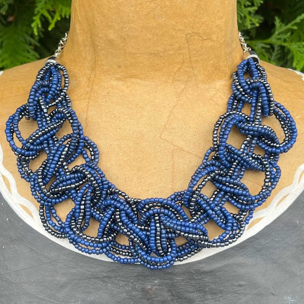 Vintage; Deep Blue & Metallic Black; Knotted Bead Necklace; NWOT; 17 - 24.5in